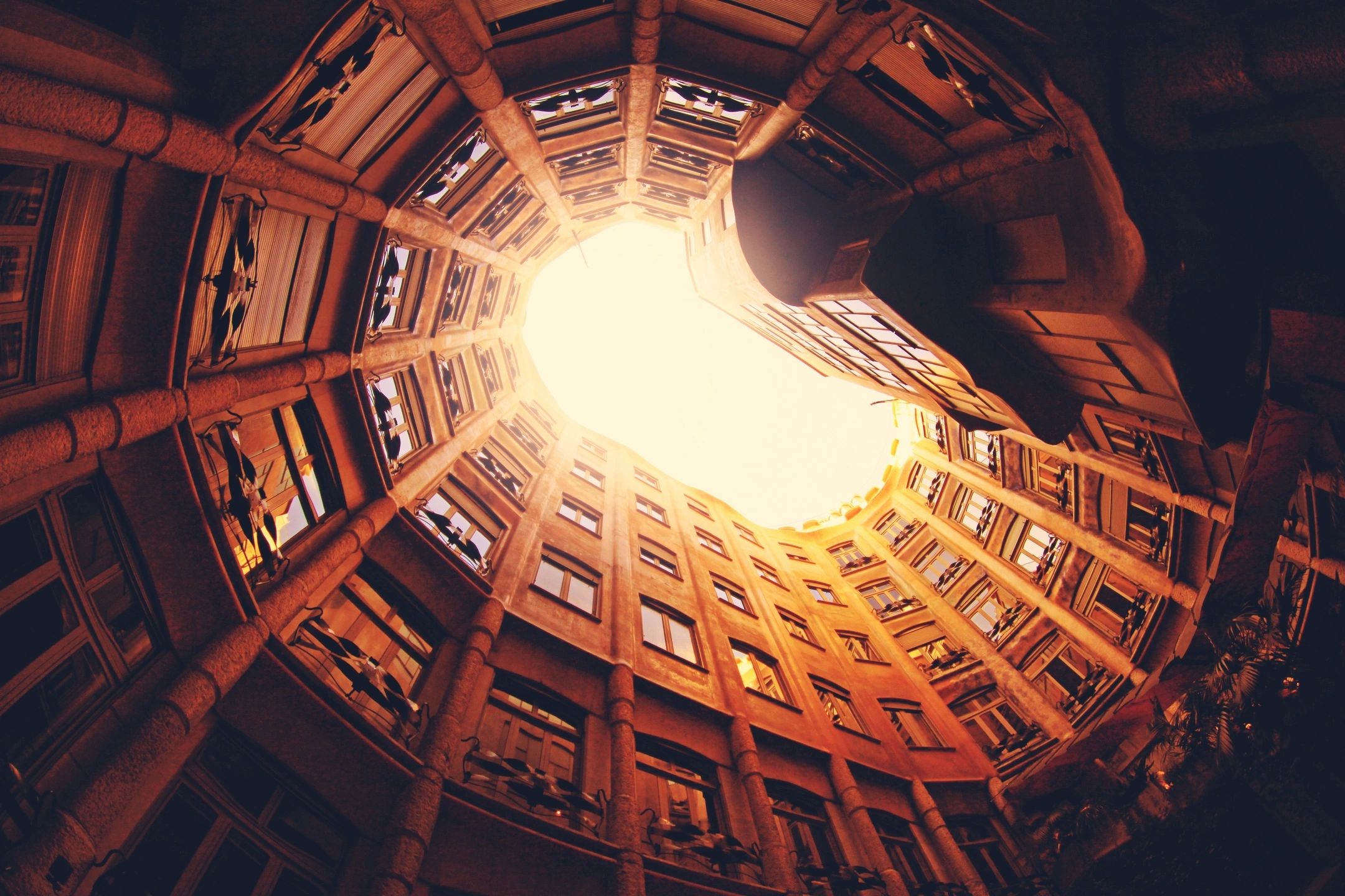 How Storytelling Shapes Property Perception—and Financing Success